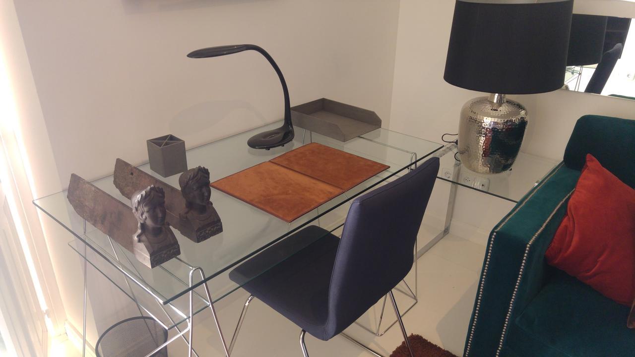 Plaza Santa Ana Apartment Madrid Luaran gambar