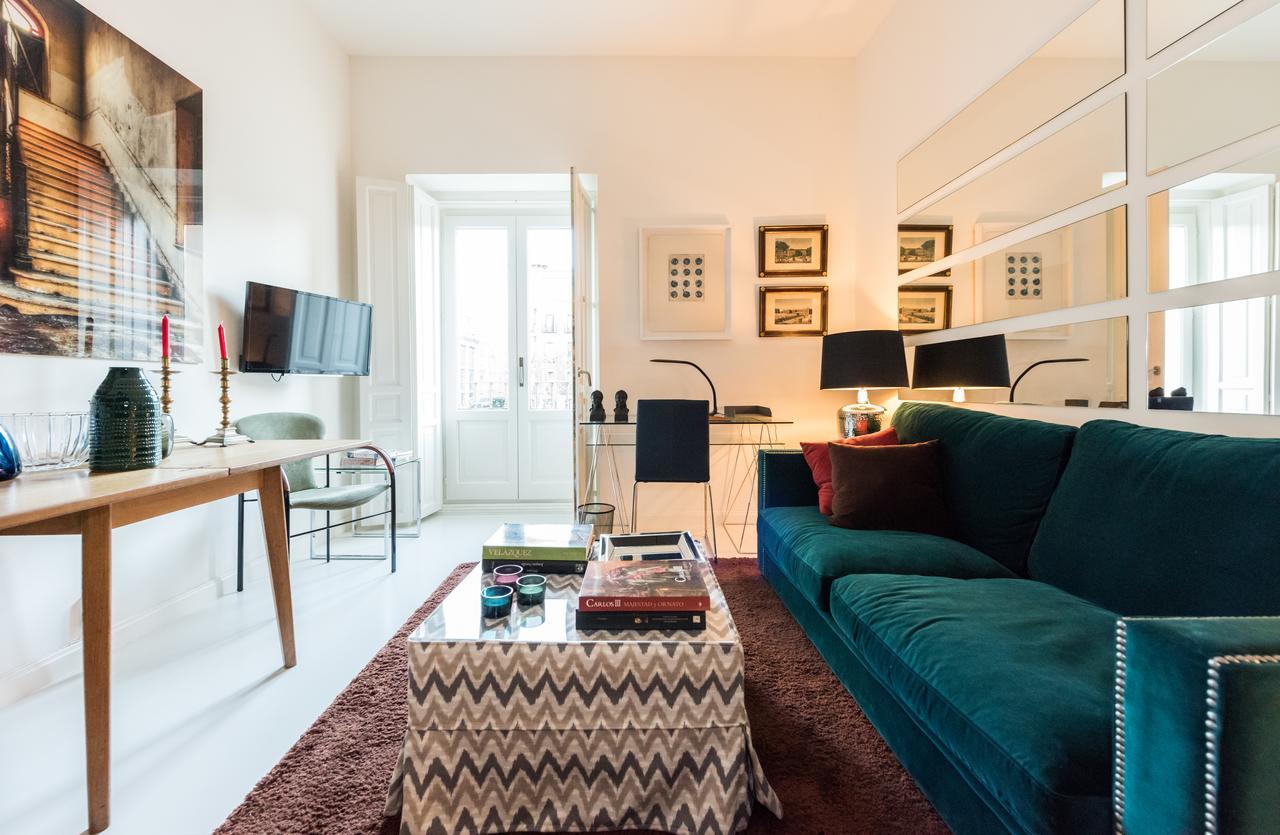 Plaza Santa Ana Apartment Madrid Luaran gambar
