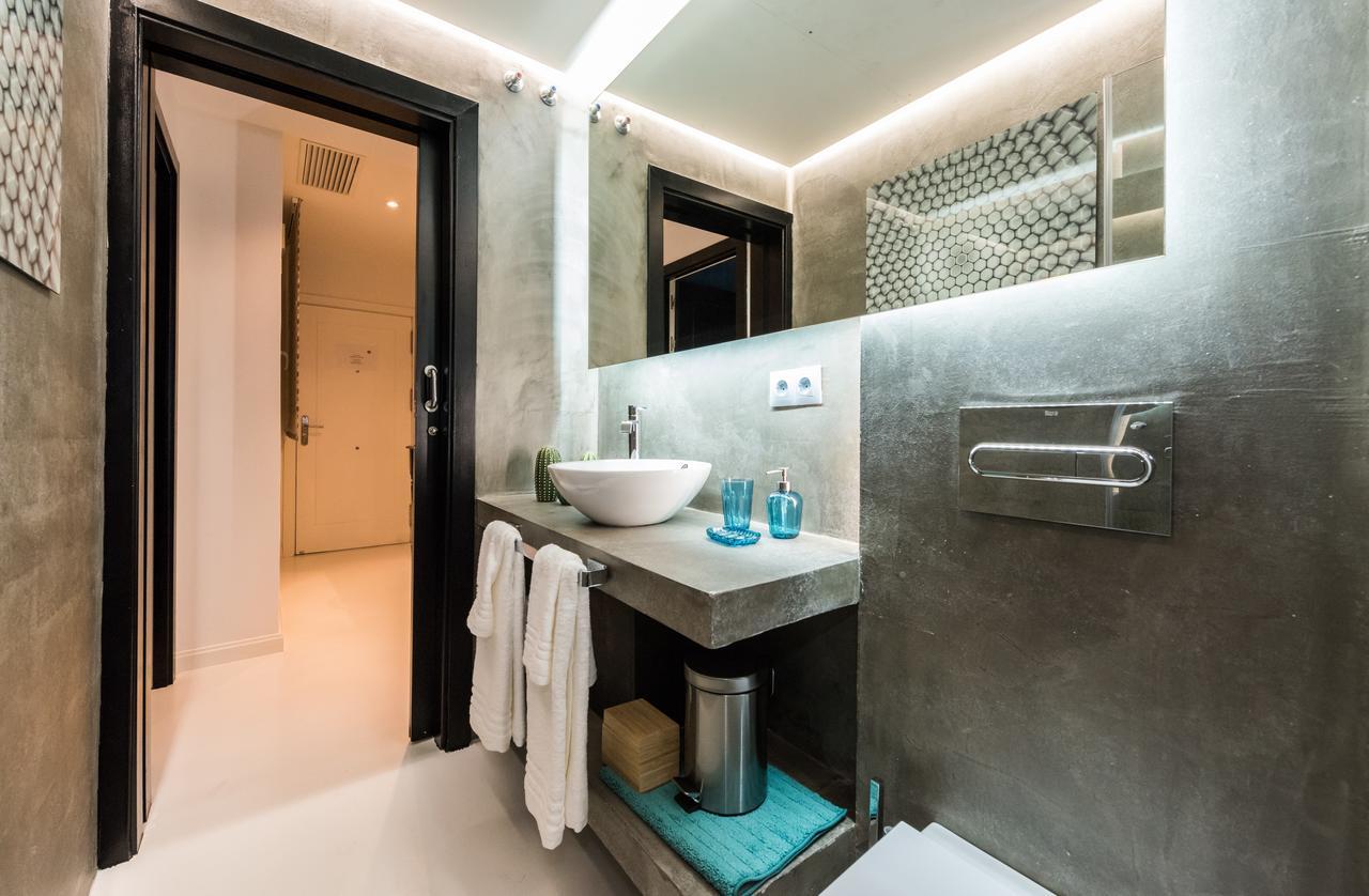 Plaza Santa Ana Apartment Madrid Luaran gambar