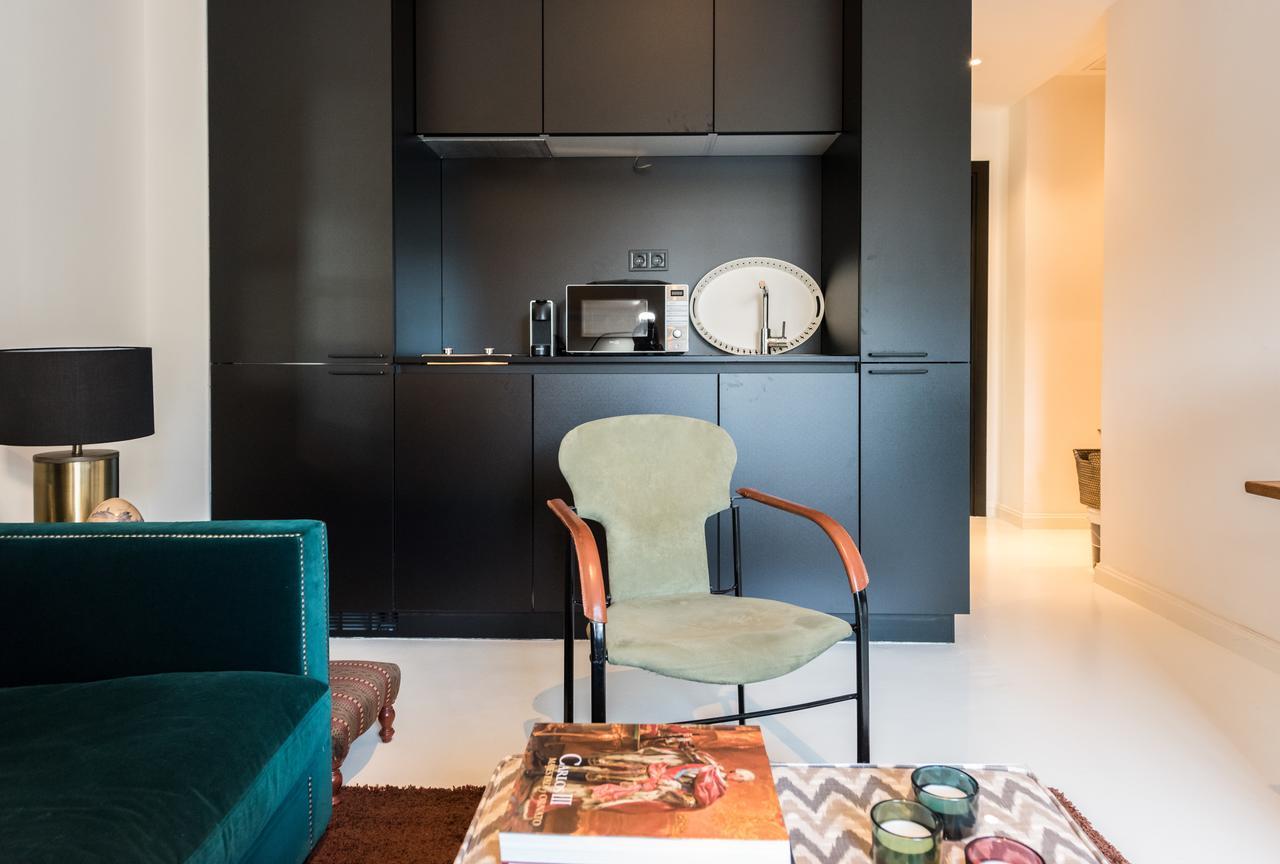 Plaza Santa Ana Apartment Madrid Luaran gambar