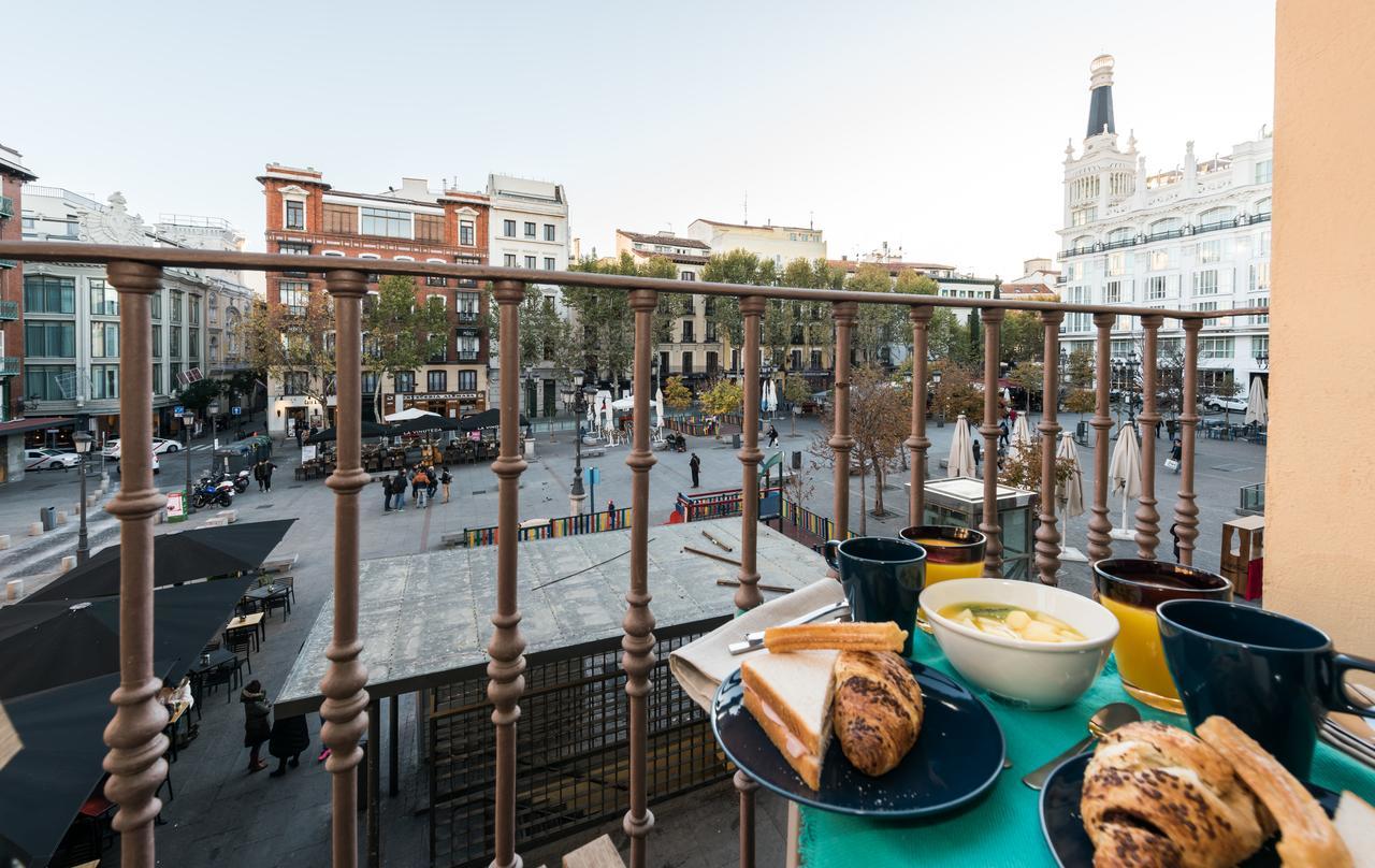 Plaza Santa Ana Apartment Madrid Luaran gambar